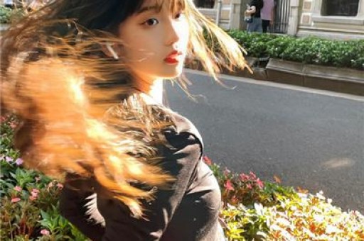 迪丽热巴vs赵丽颖：同为顶流女神差距真的比想象更大