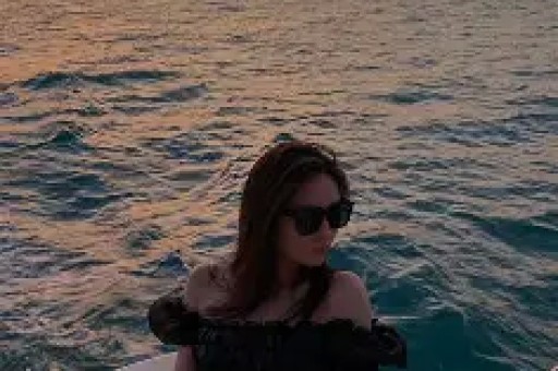 被李荣浩公开质问仅一天单依纯被曝“黑料”吃相难看越扒越有