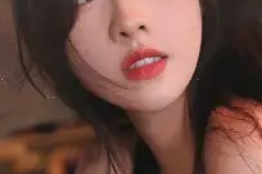 千万粉丝网红白冰偷税被查 抖音客服：是否封禁以通知为准